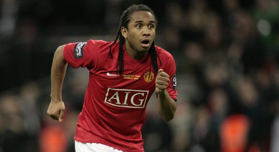Anderson celebrates scoring for Manchester United against Tottenham at Wembley. March 2009.