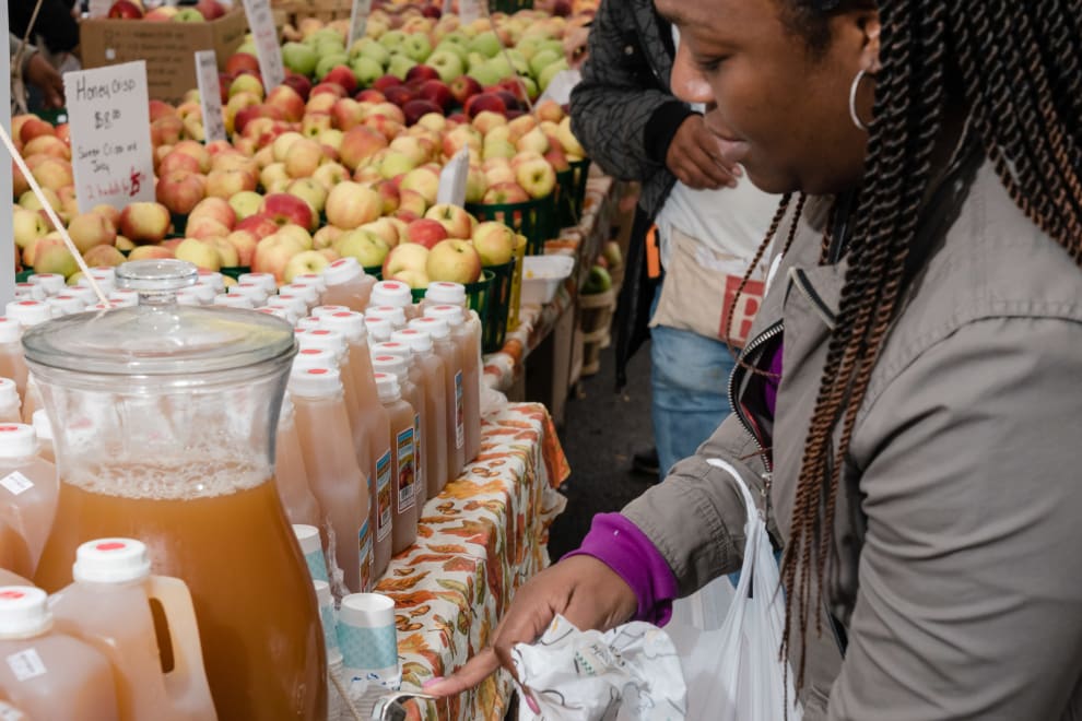 Apple Fest Lincoln Square - Pouring Cider